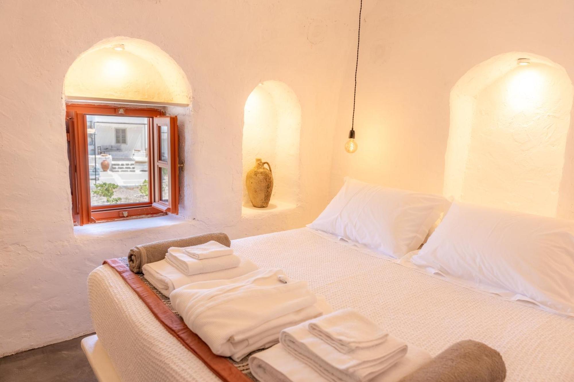 Santa Irini Retreat Hotel Thirasia Luaran gambar